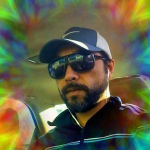 Meet your Posher, Thomas